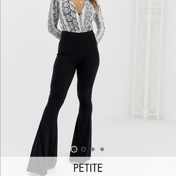 FASHIONKILLA Petite flared pants - Picture 1 of 6